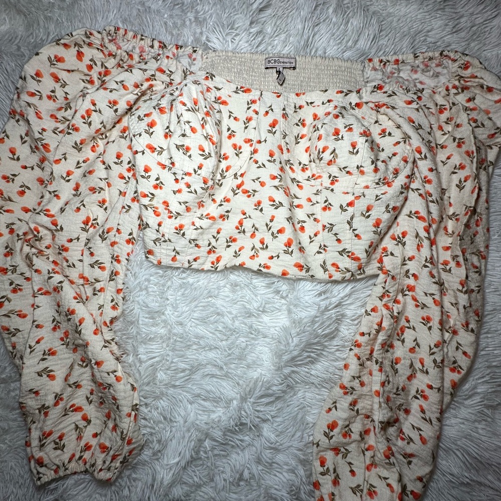 BCBGeneration Size M Blouse